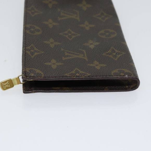 LOUIS VUITTON Monogram Bucket PM Pouch Accessory Pouch LV Auth 70489 - Picture 4 of 16